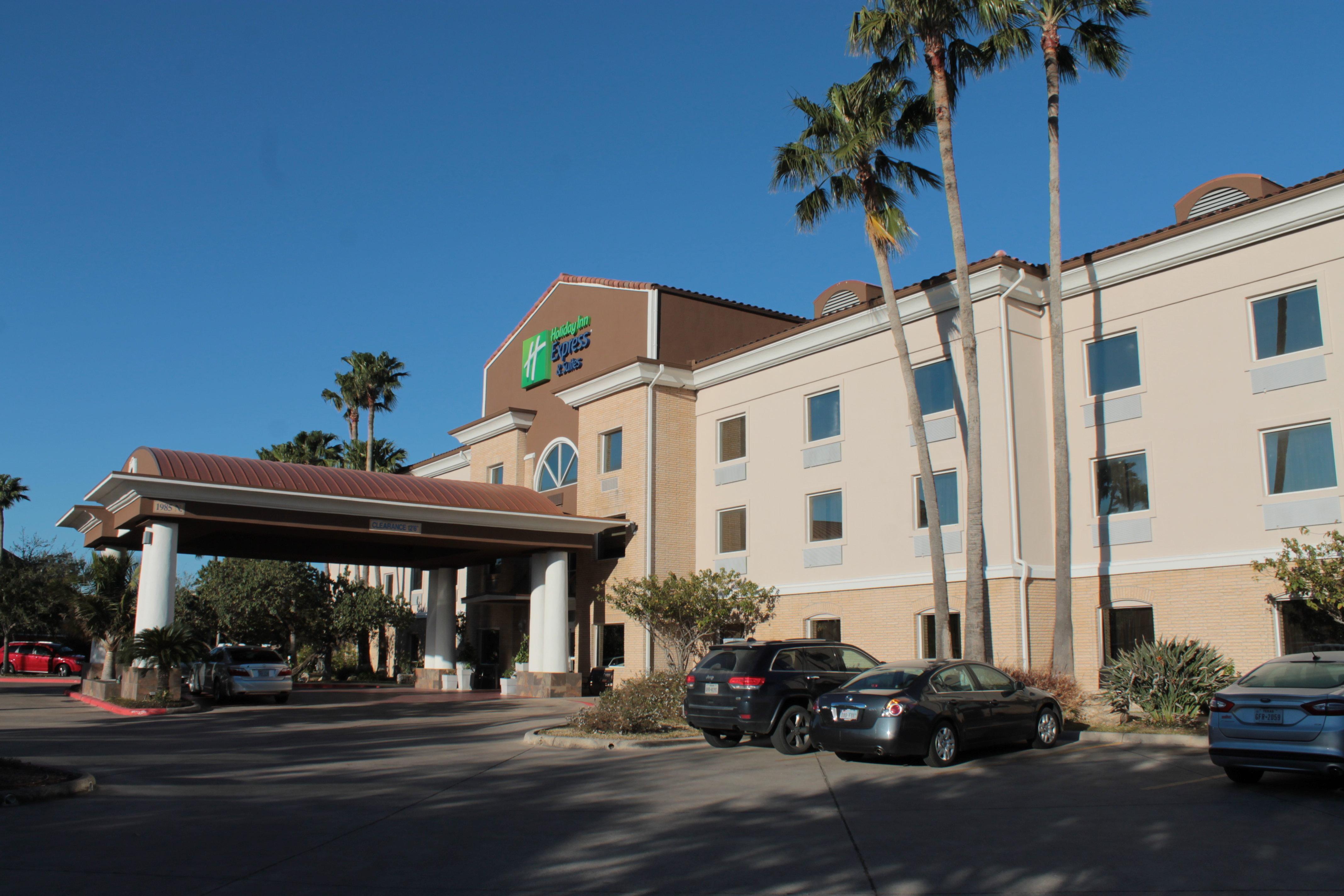 Holiday Inn Express Hotel And Suites Brownsville By Ihg Exterior foto